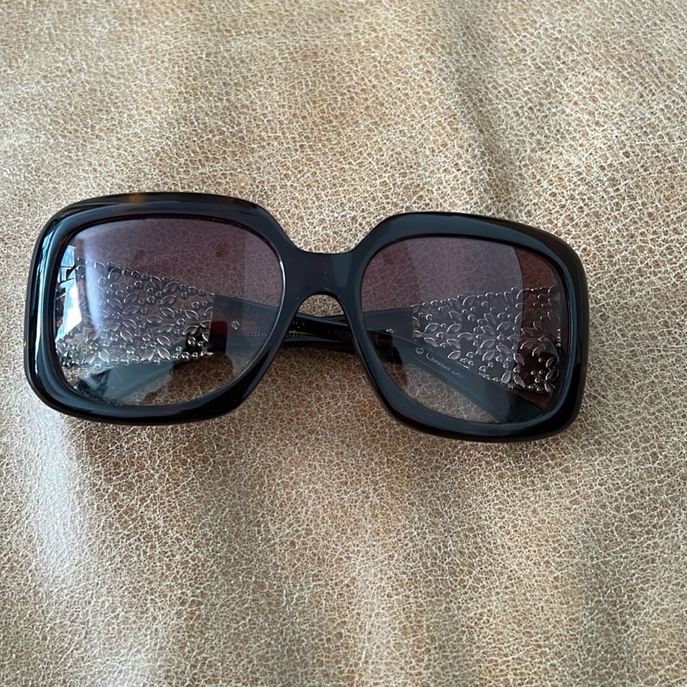 Dior sunglasses limited edition